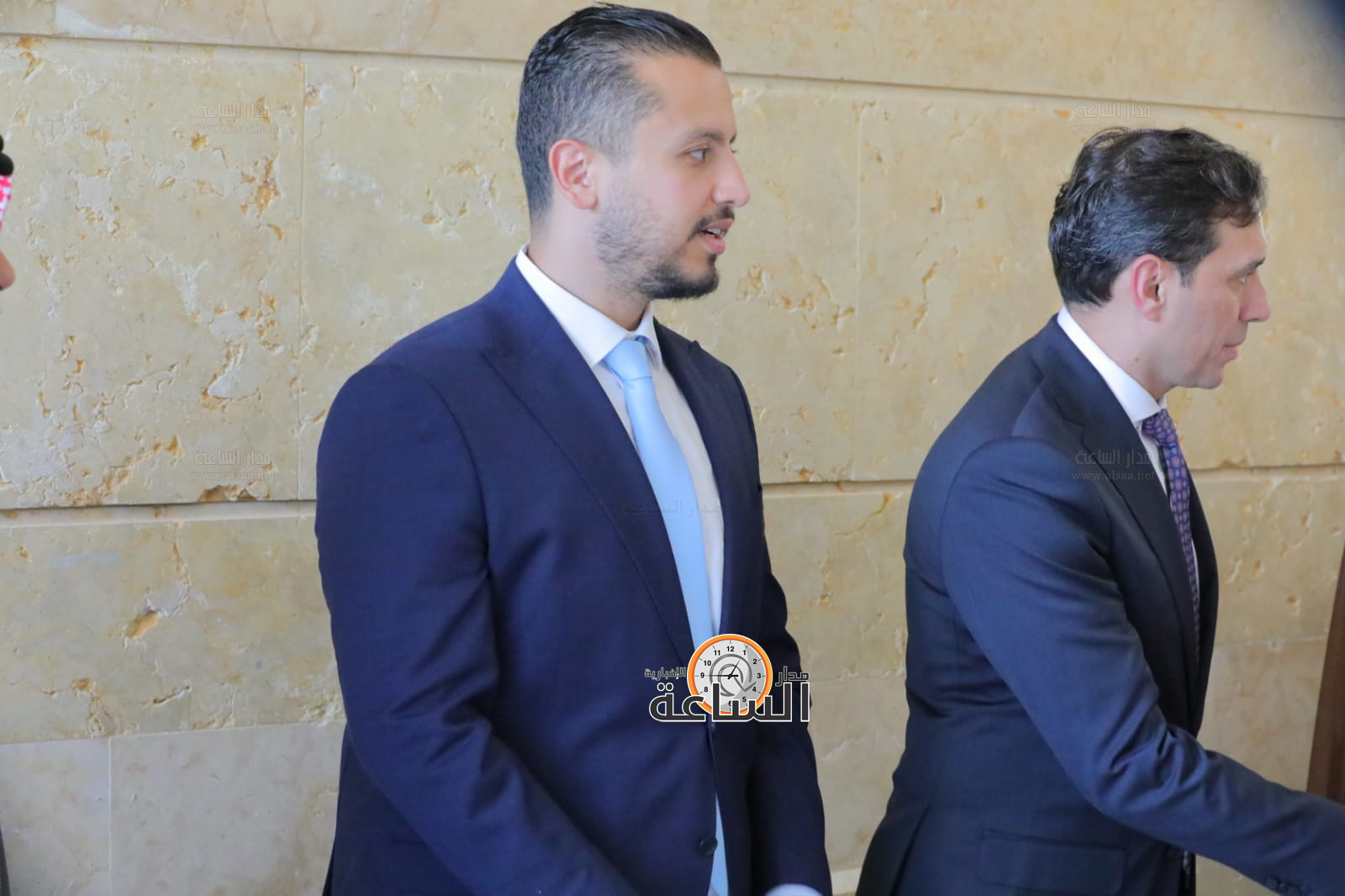 Madar Al-Saa Images 0.45380433248678376