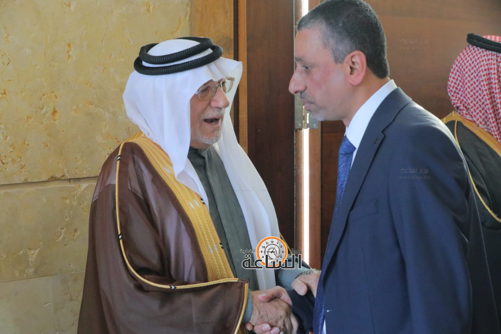 Madar Al-Saa Images 0.12054904848681414