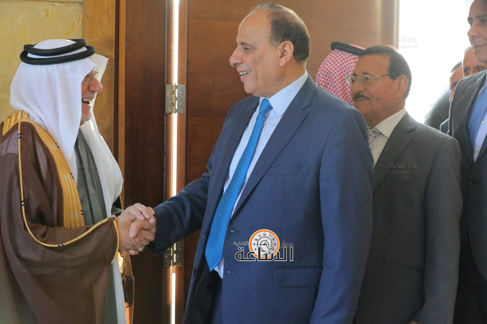 Madar Al-Saa Images 0.20776653419703095