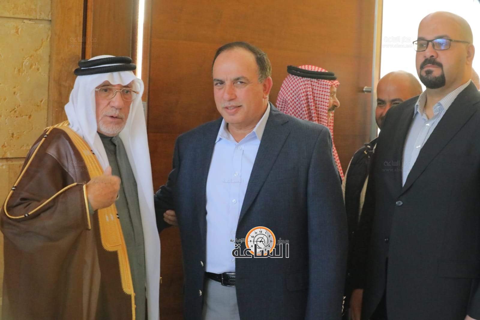 Madar Al-Saa Images 0.3231497720068064