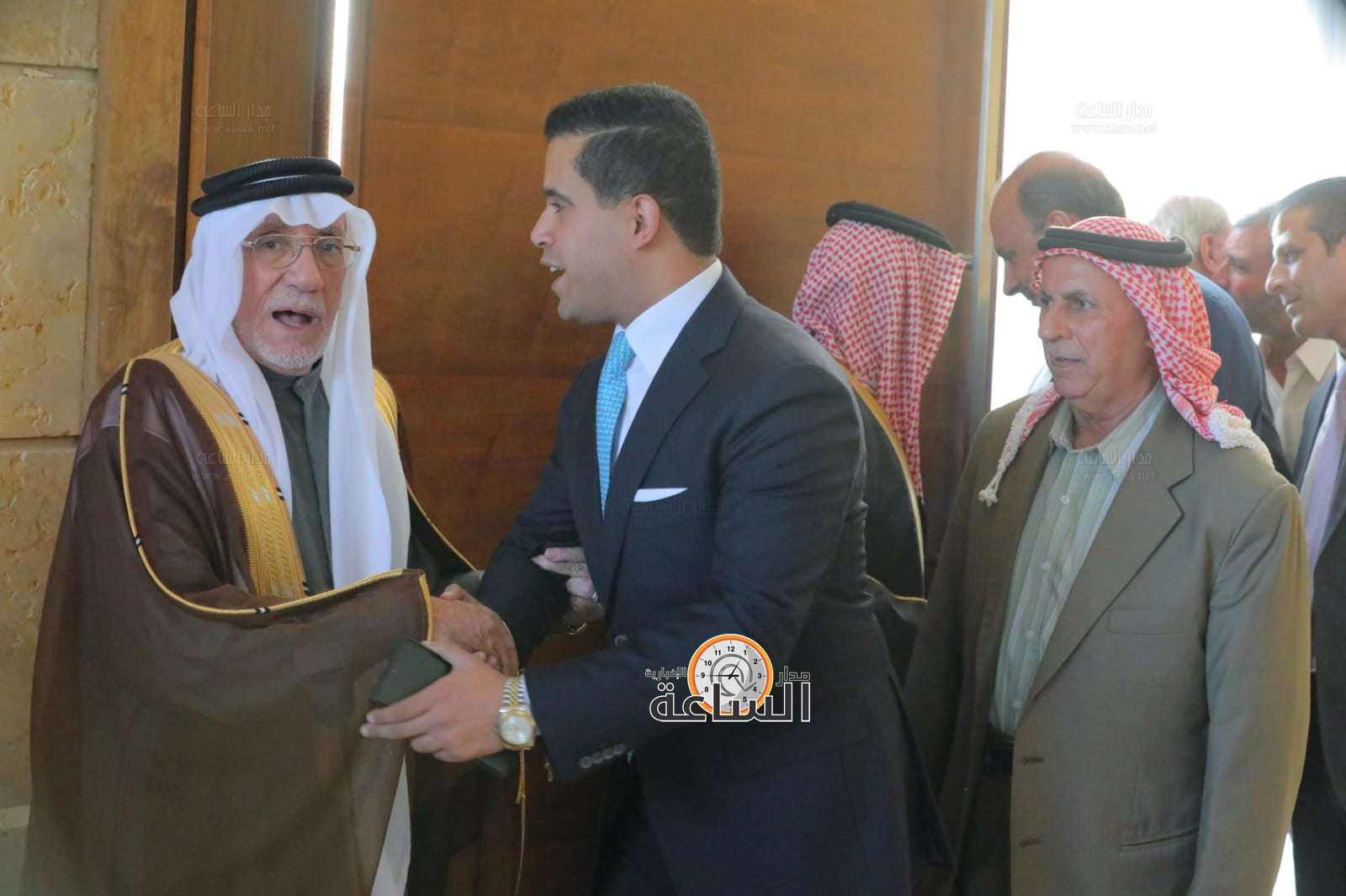 Madar Al-Saa Images 0.3725458328057336