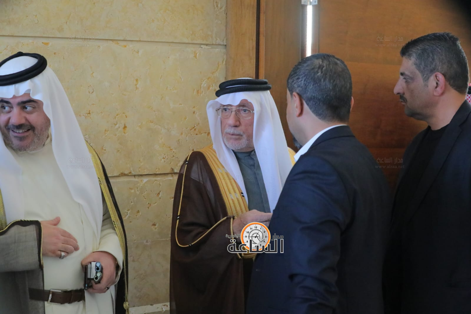 Madar Al-Saa Images 0.4608041813974266