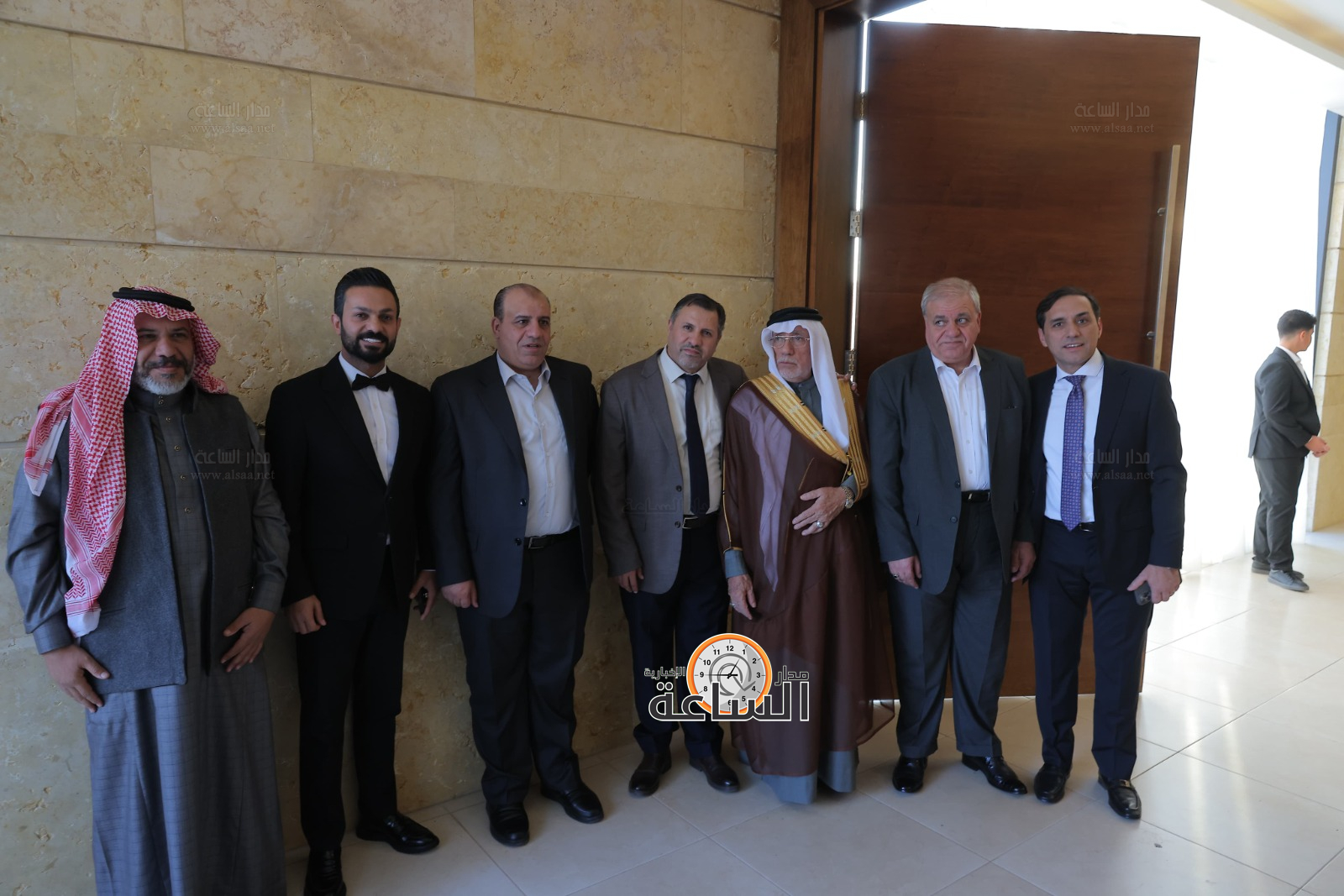 Madar Al-Saa Images 0.8404925398630132