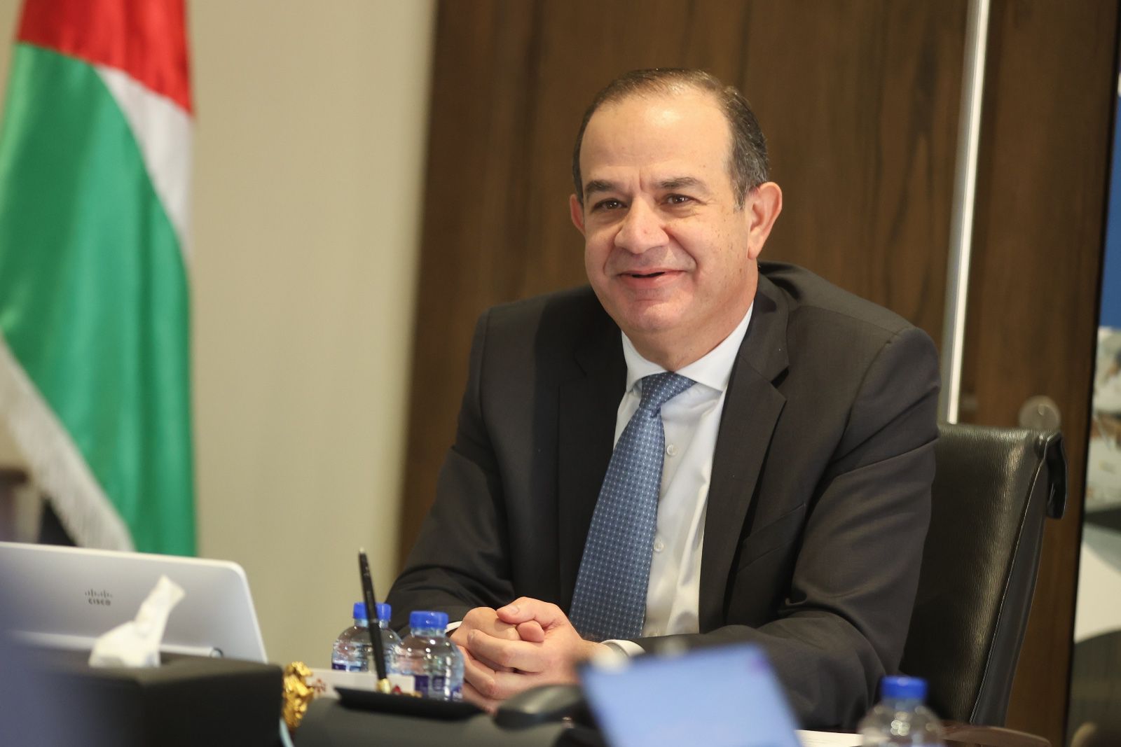 Madar Al-Saa Images 0.22474103552225122