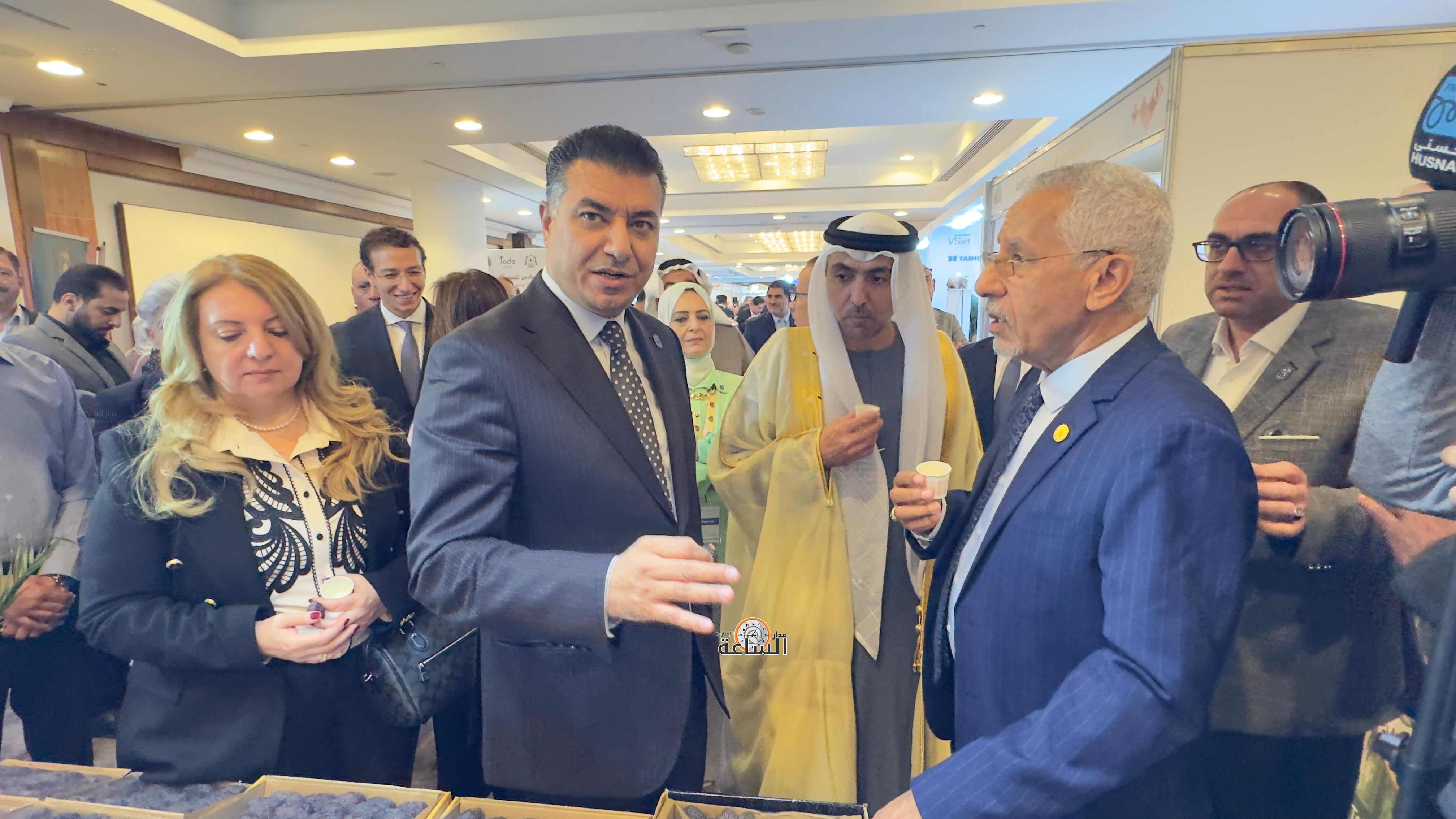 Madar Al-Saa Images 0.44021546798117406