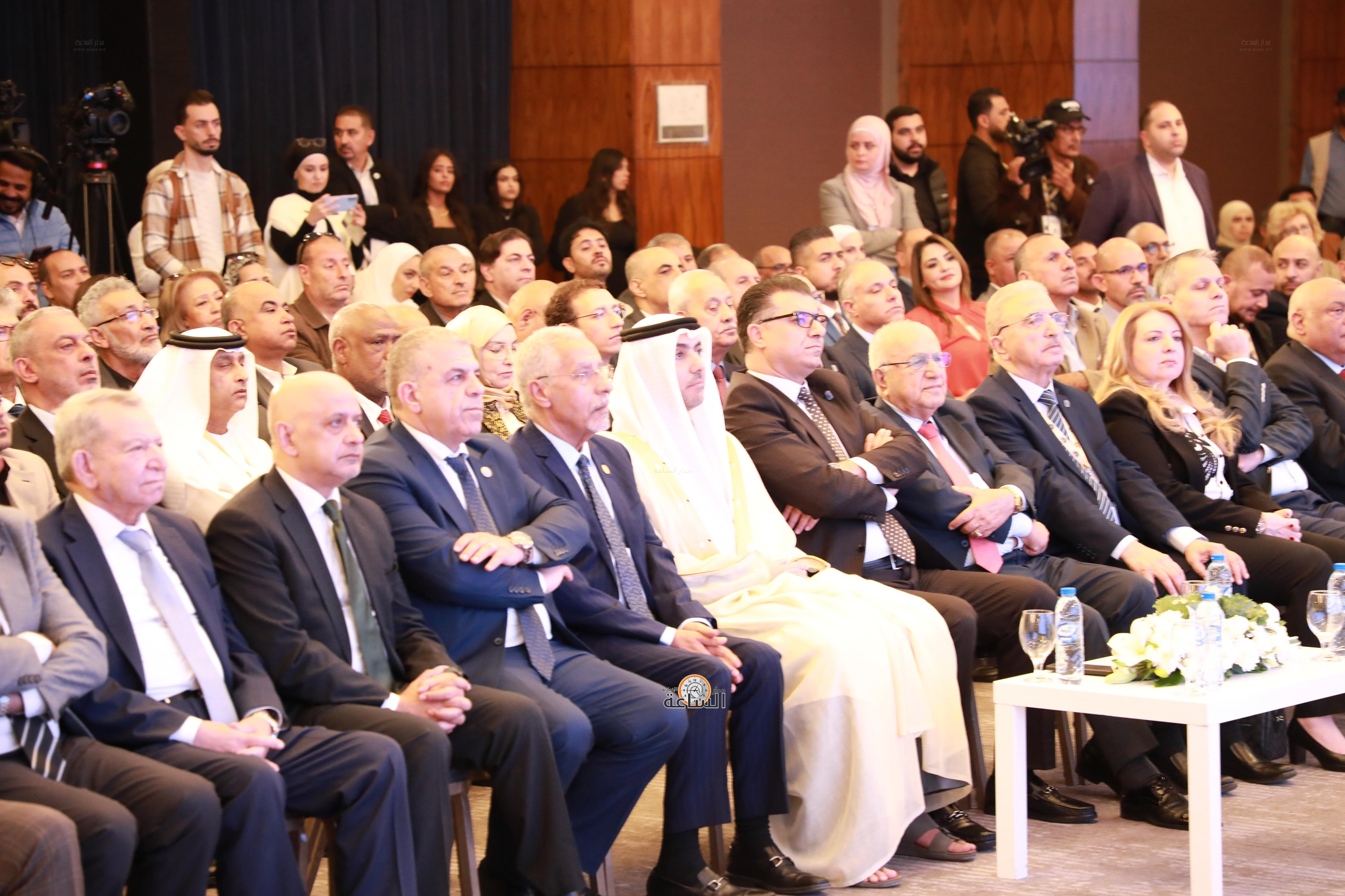 Madar Al-Saa Images 0.05008307861295891