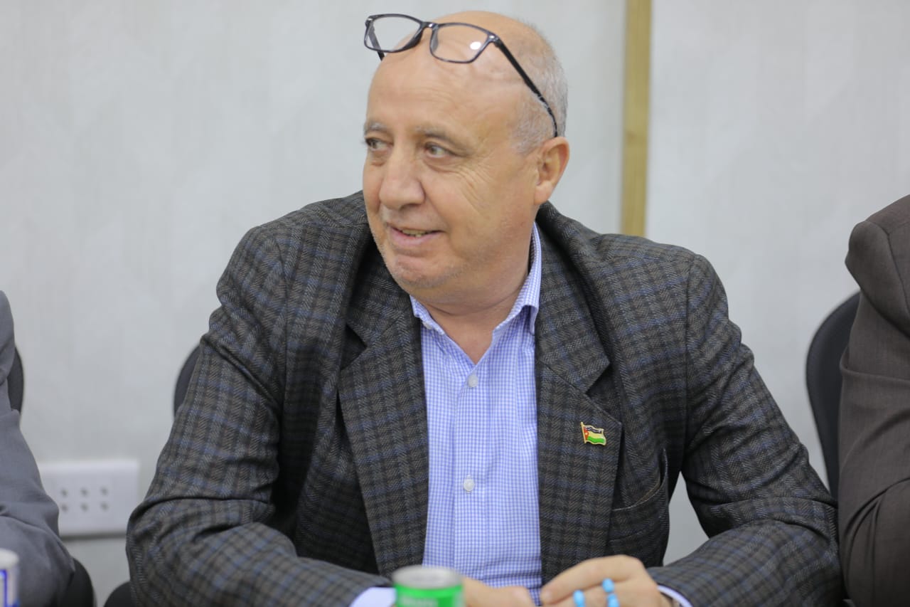 Madar Al-Saa Images 0.2105494603685818