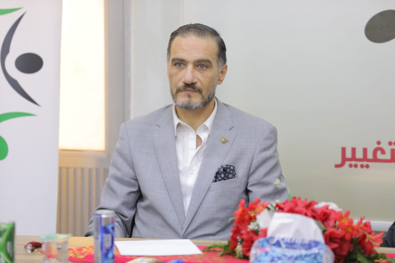 Madar Al-Saa Images 0.6041707000140975