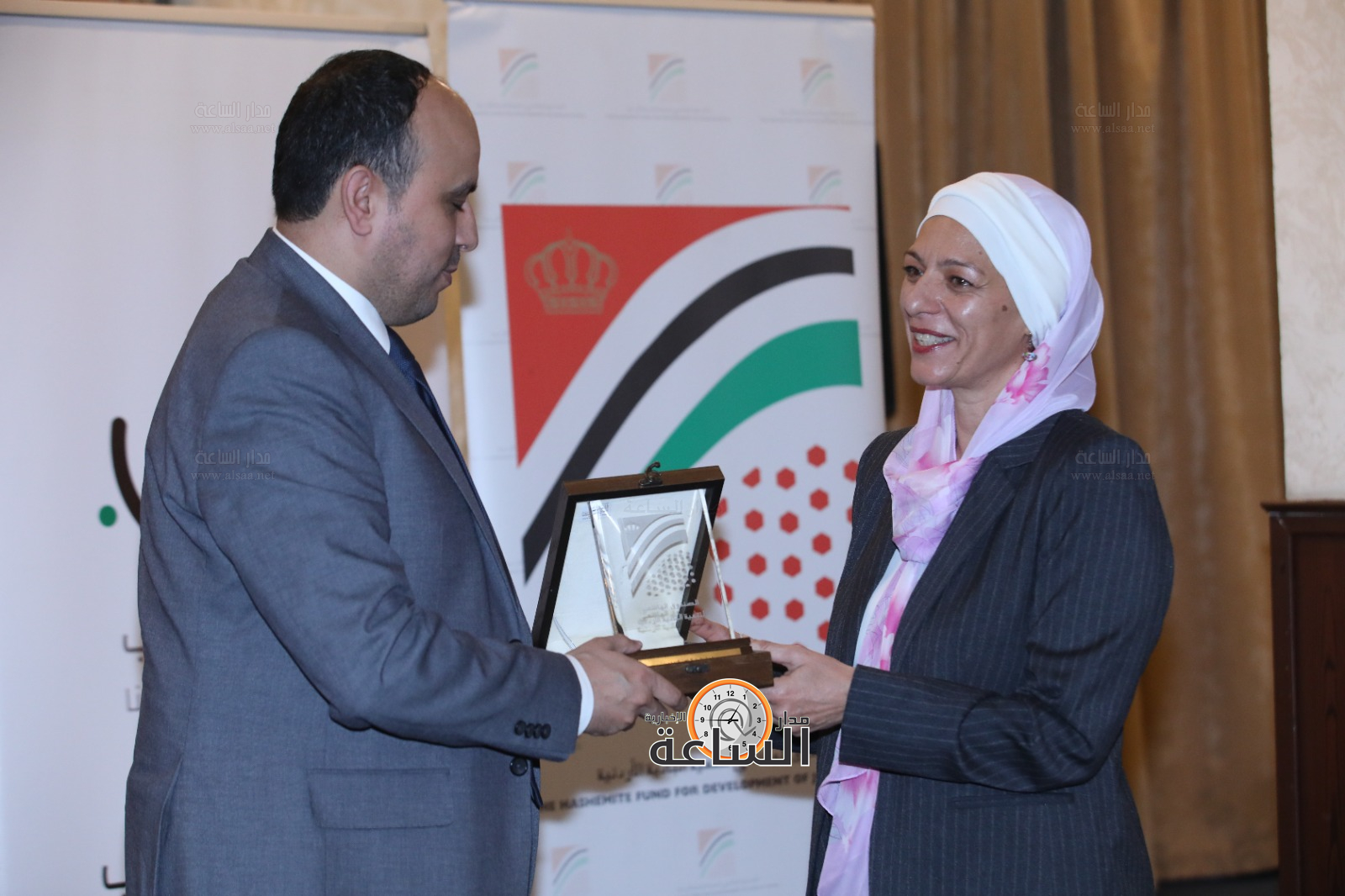 Madar Al-Saa Images 0.3151861164049925