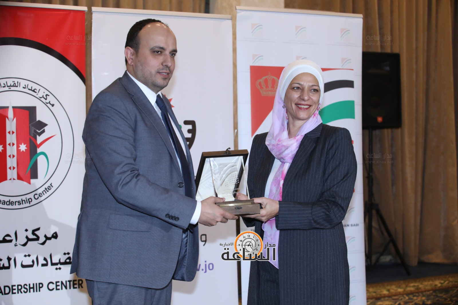 Madar Al-Saa Images 0.4069683869861407