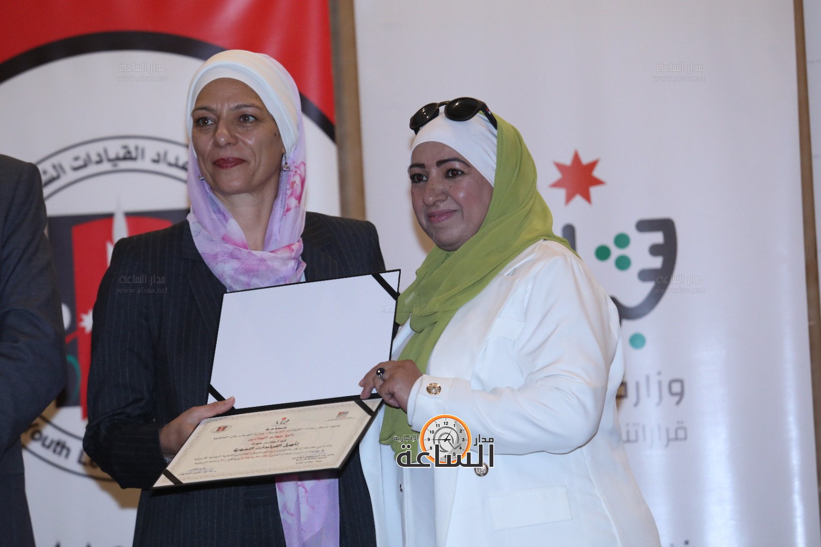 Madar Al-Saa Images 0.03679122032047166