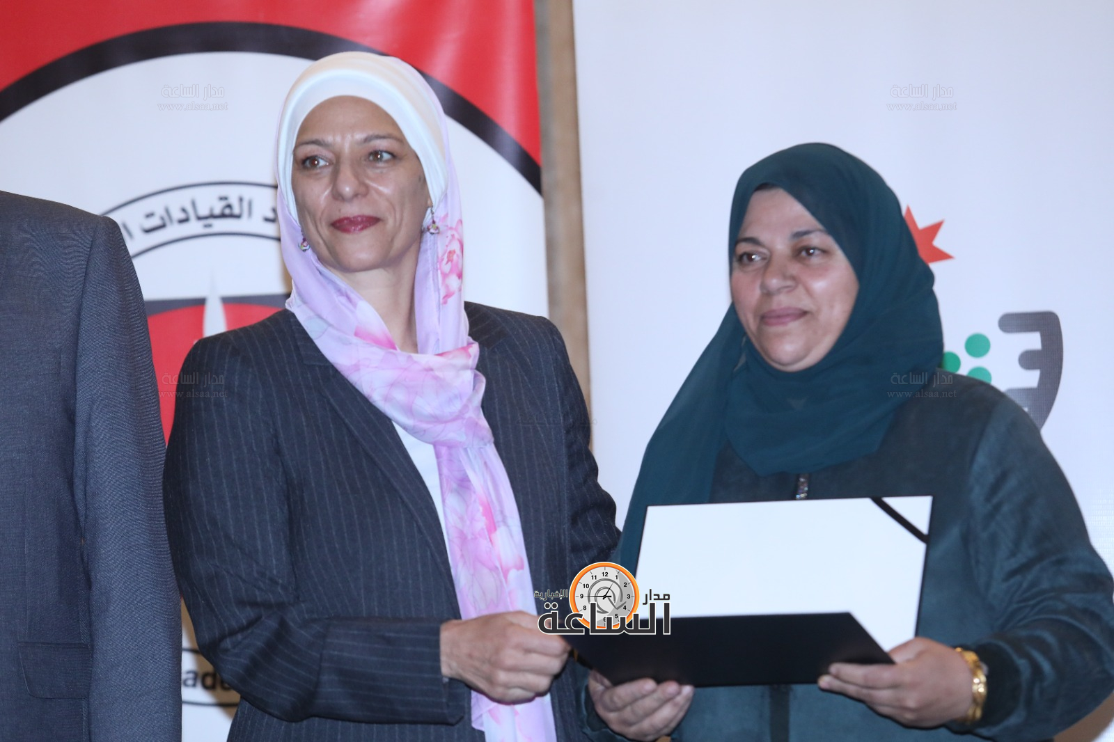 Madar Al-Saa Images 0.9510143854371913