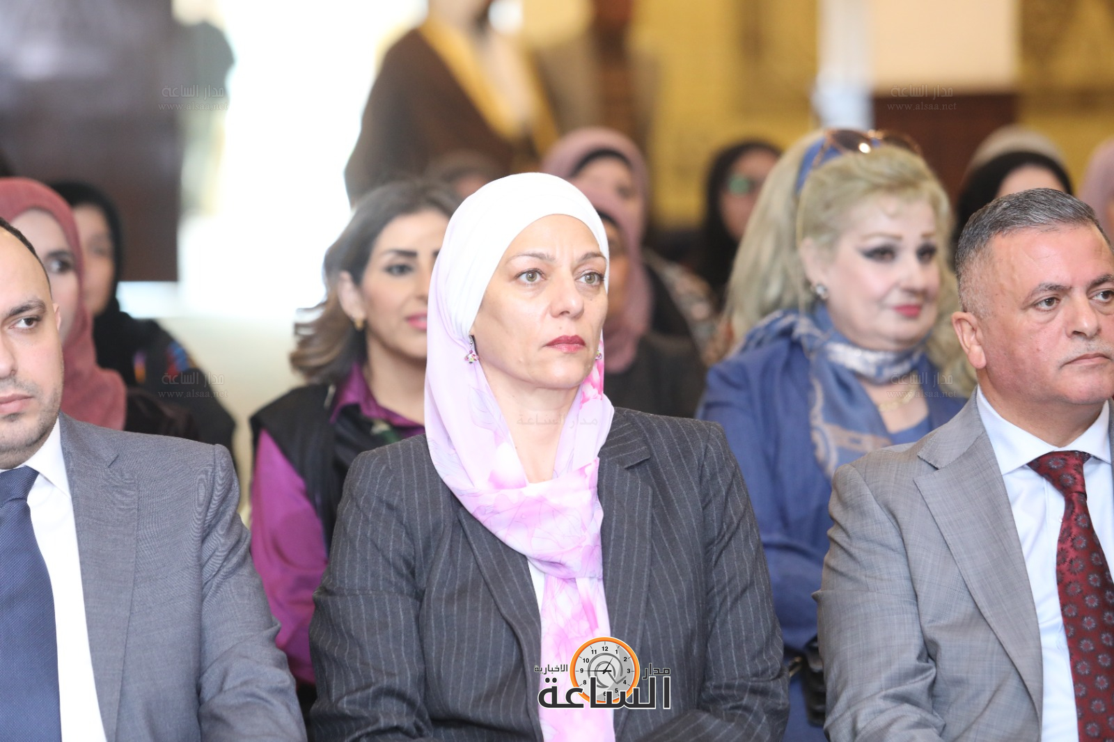 Madar Al-Saa Images 0.36005179835456946