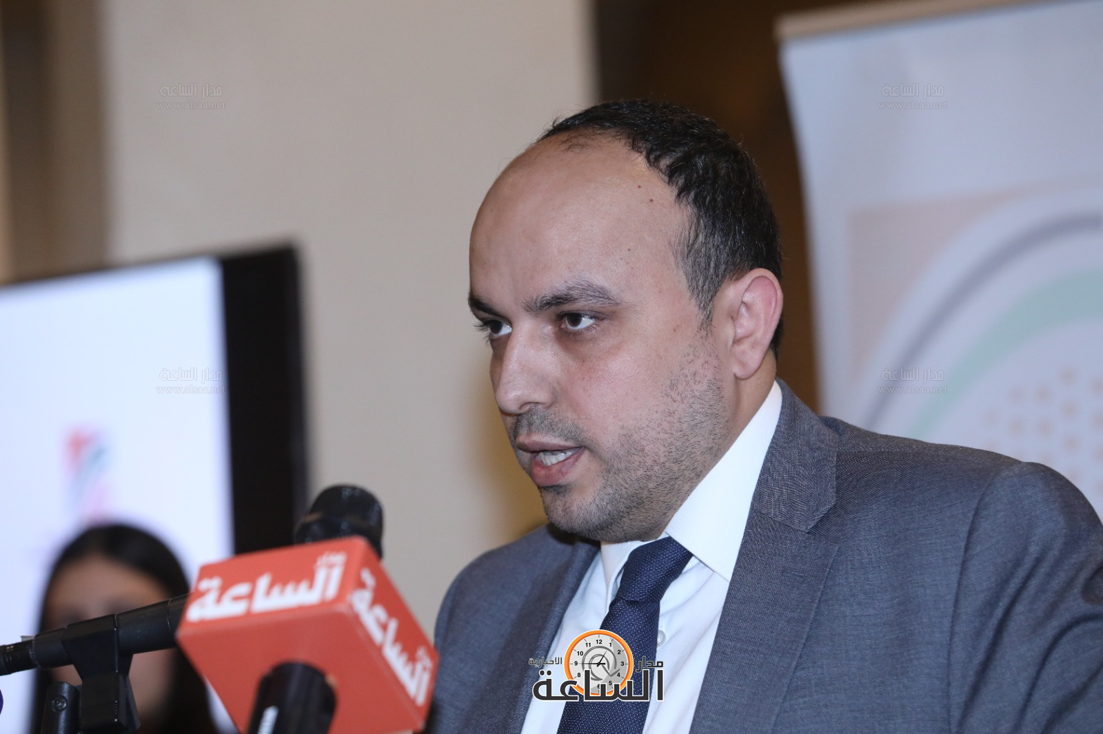 Madar Al-Saa Images 0.5254959903004752