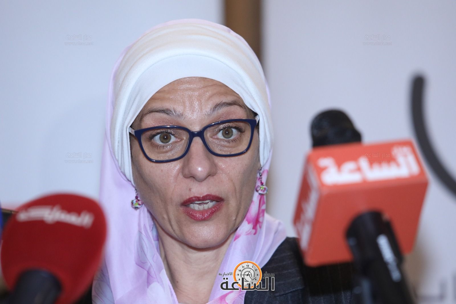 Madar Al-Saa Images 0.5554793408933147