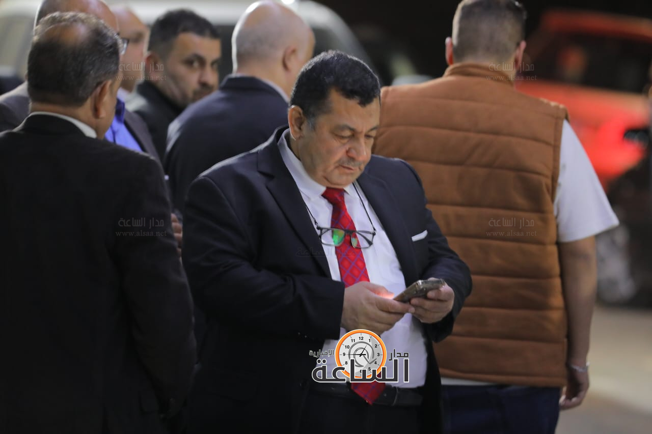 Madar Al-Saa Images 0.5450229562843094