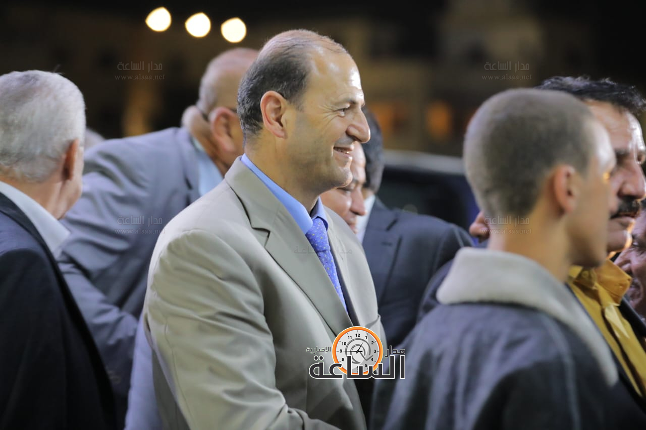 Madar Al-Saa Images 0.4316358969629879