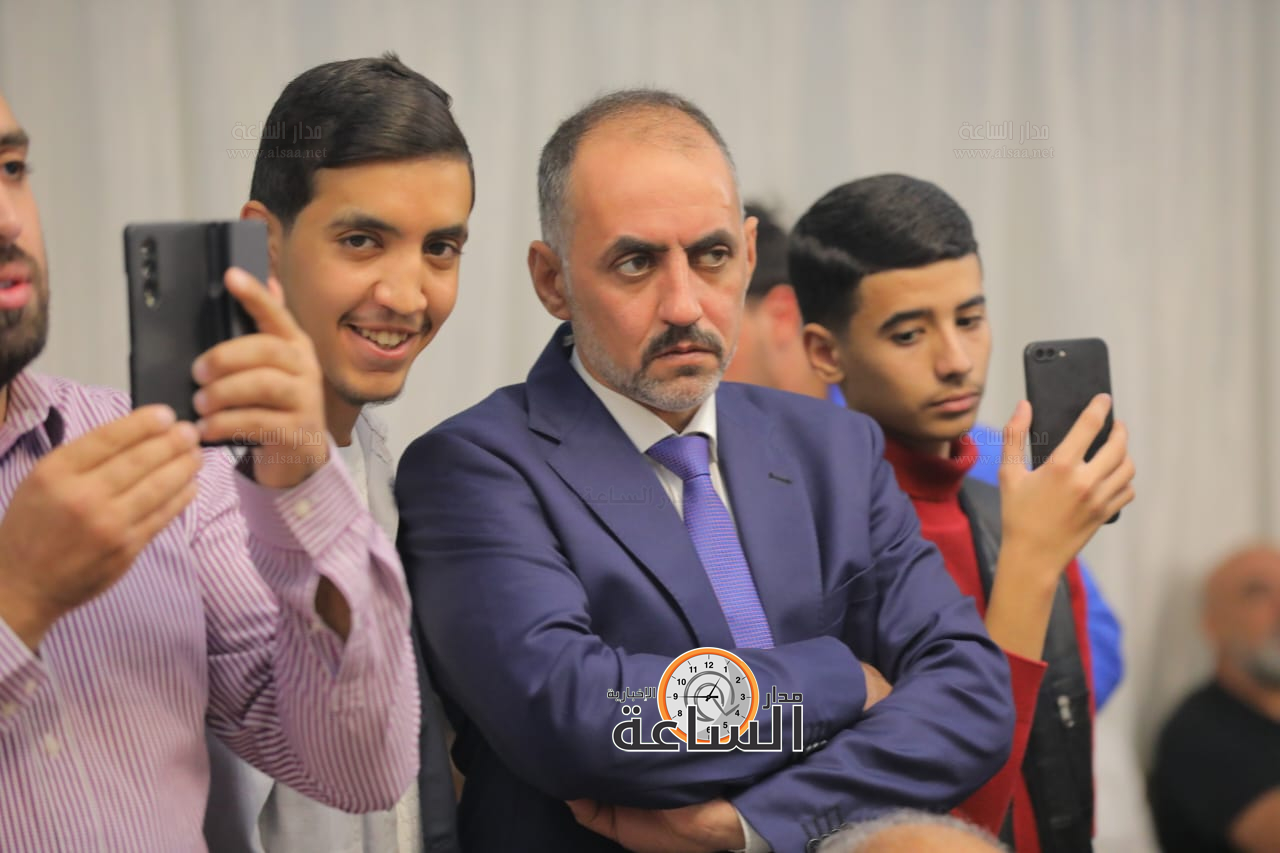 Madar Al-Saa Images 0.15532109708020392