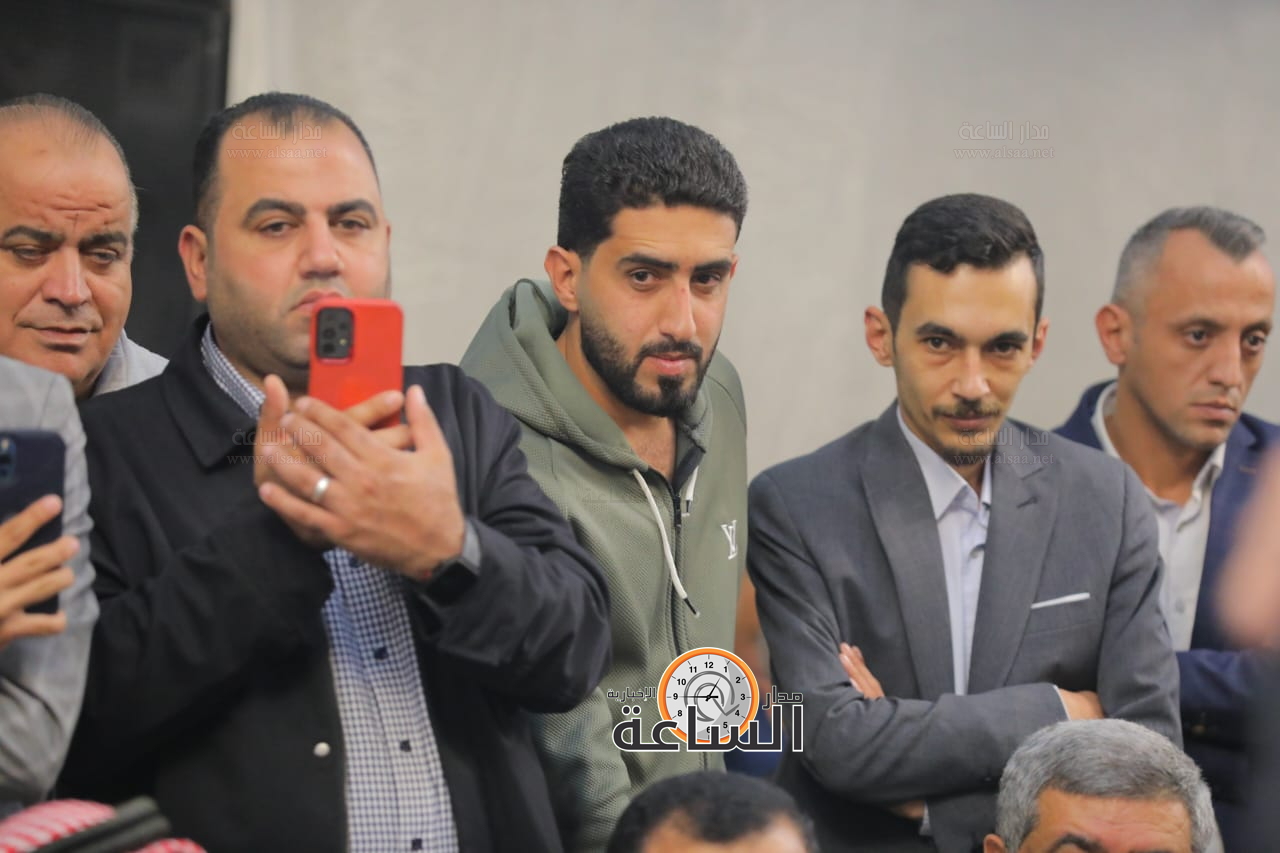 Madar Al-Saa Images 0.8416629915511558