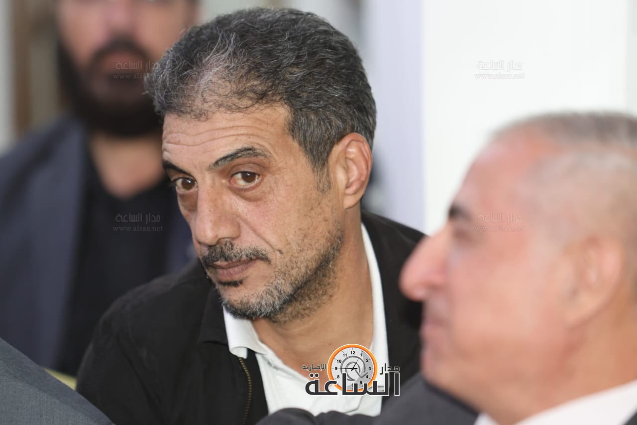 Madar Al-Saa Images 0.2405951461327418