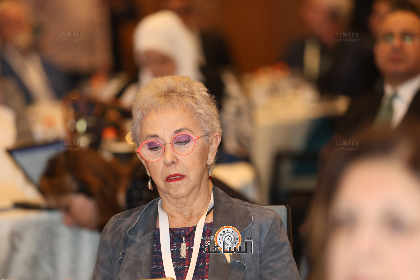 Madar Al-Saa Images 0.2568797316346867