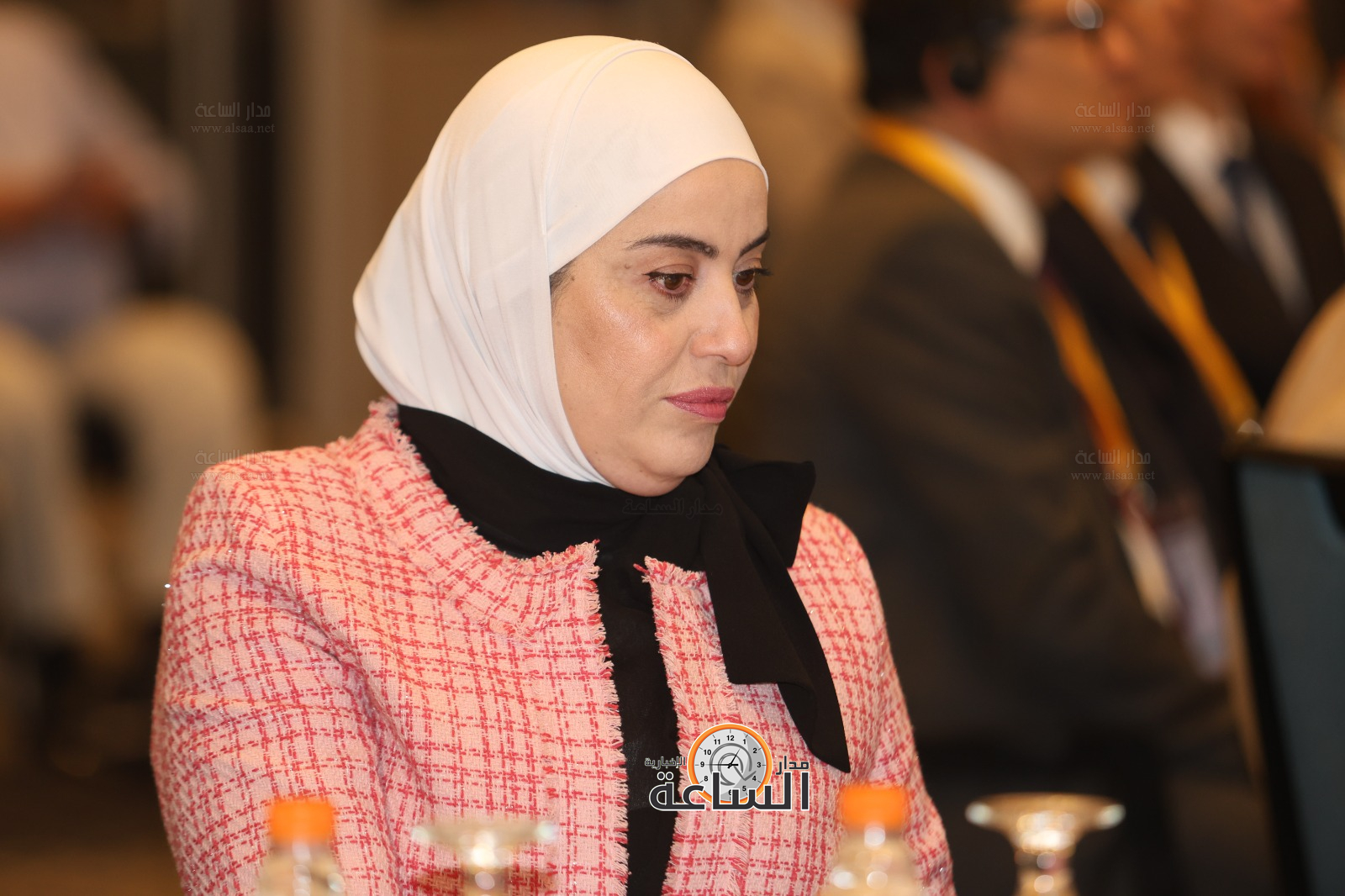 Madar Al-Saa Images 0.15059179192585392