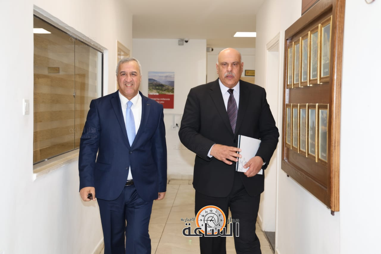 Madar Al-Saa Images 0.6874789547221762