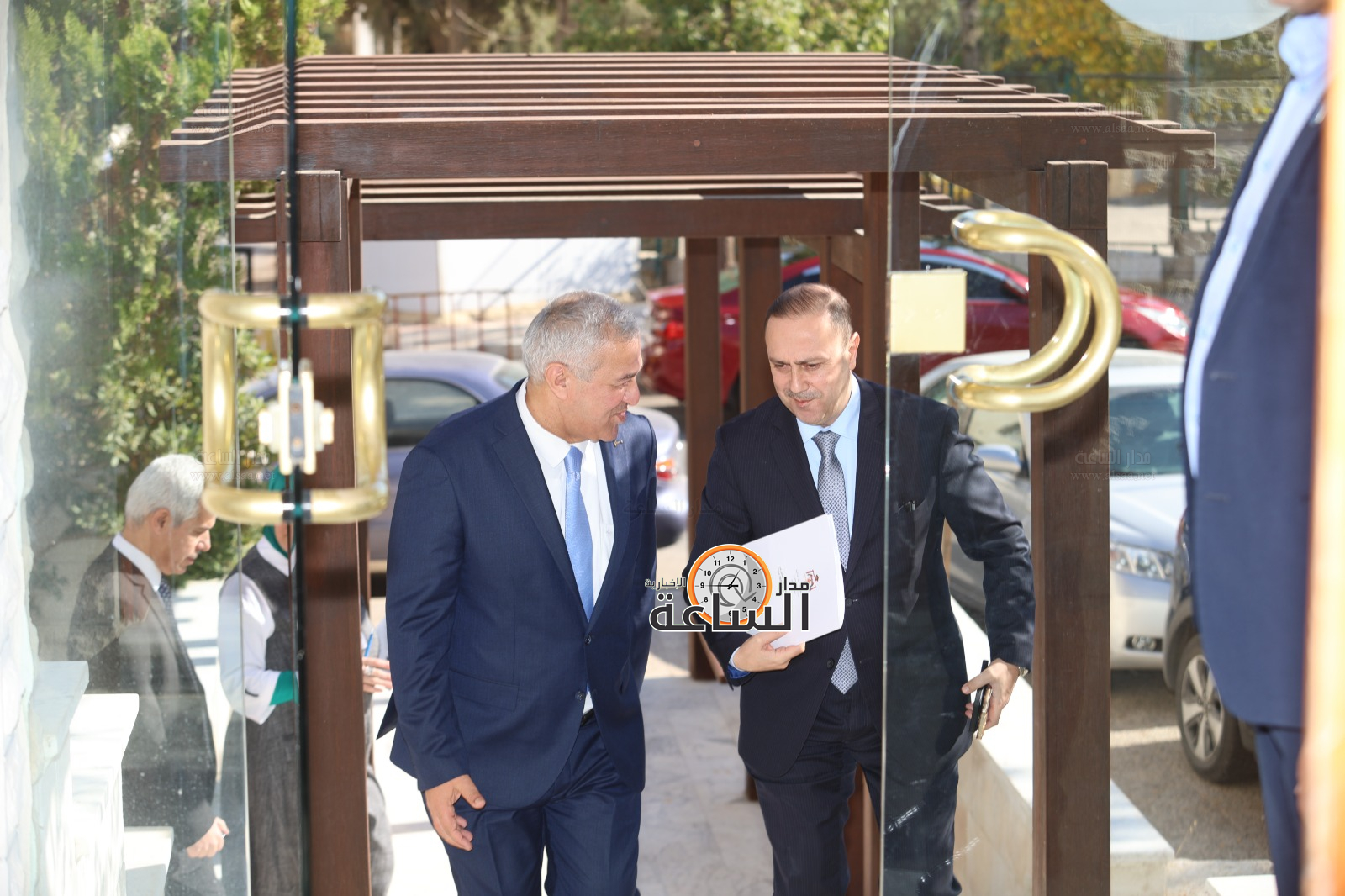 Madar Al-Saa Images 0.007676882366431936