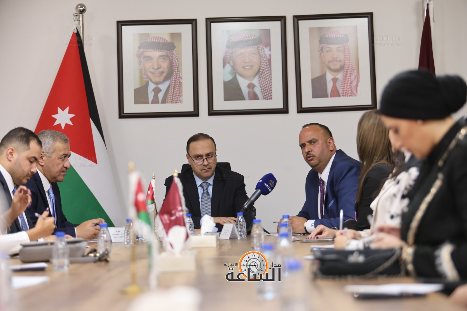 Madar Al-Saa Images 0.9319730714203749