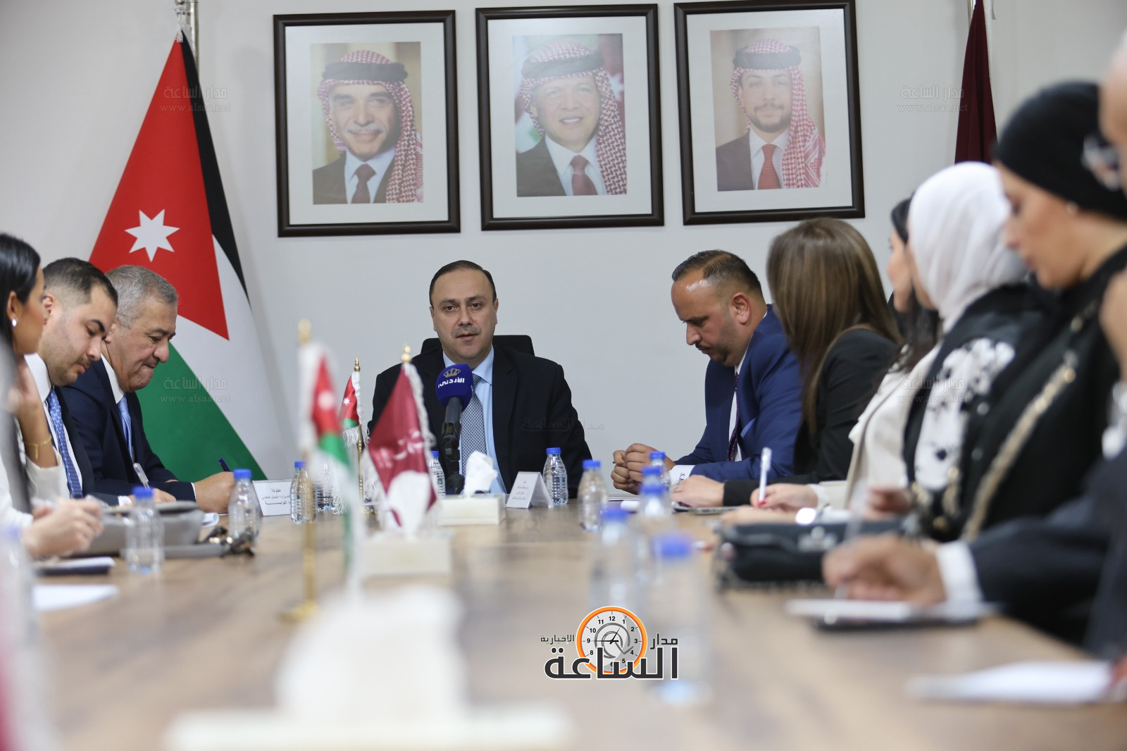 Madar Al-Saa Images 0.8752161138133203