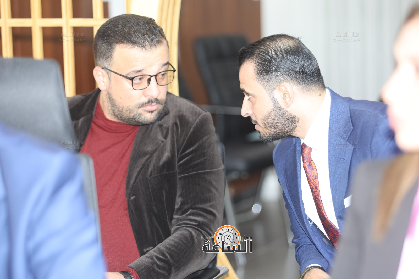 Madar Al-Saa Images 0.9867401942078746