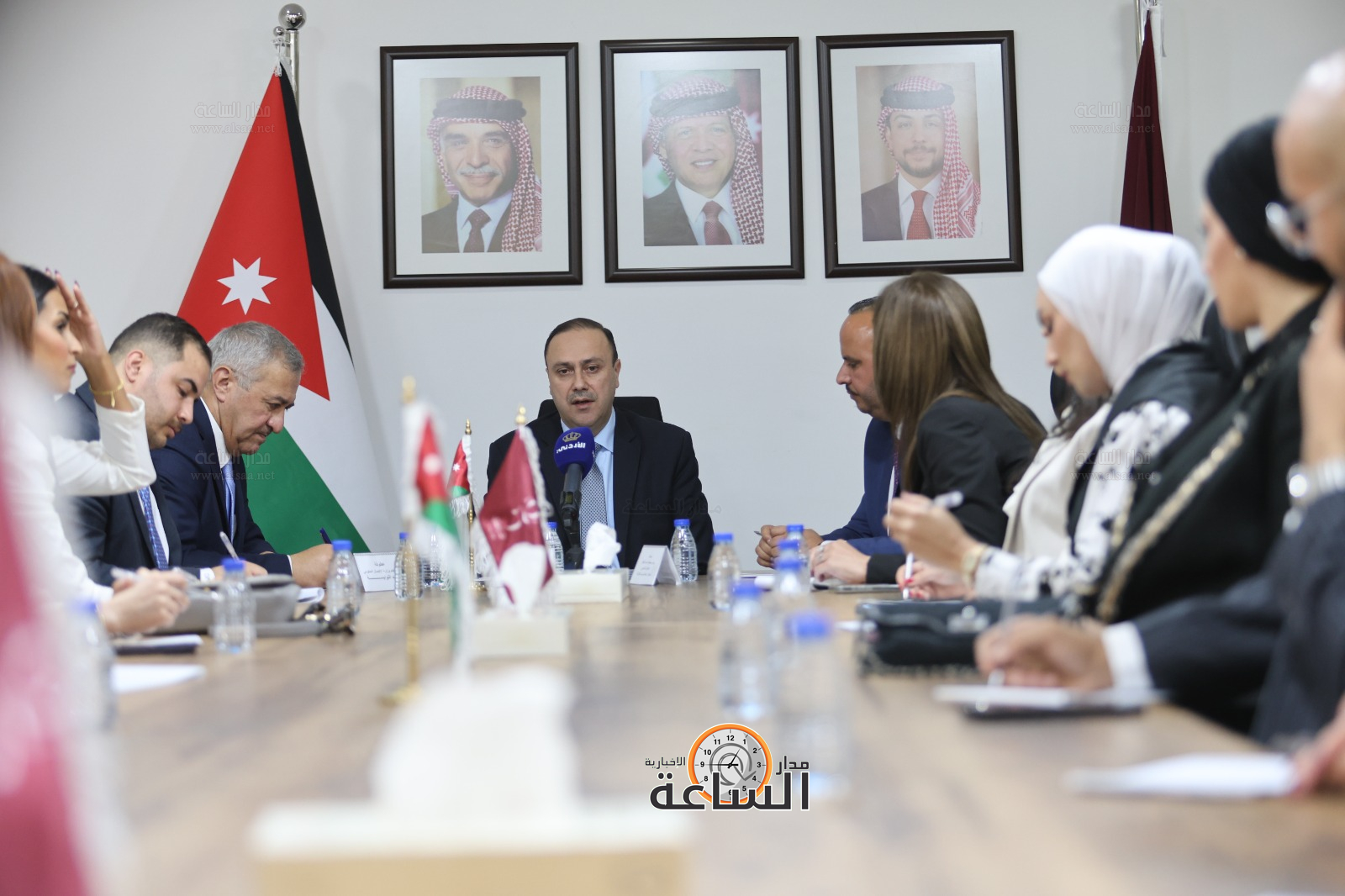 Madar Al-Saa Images 0.46917357369088797