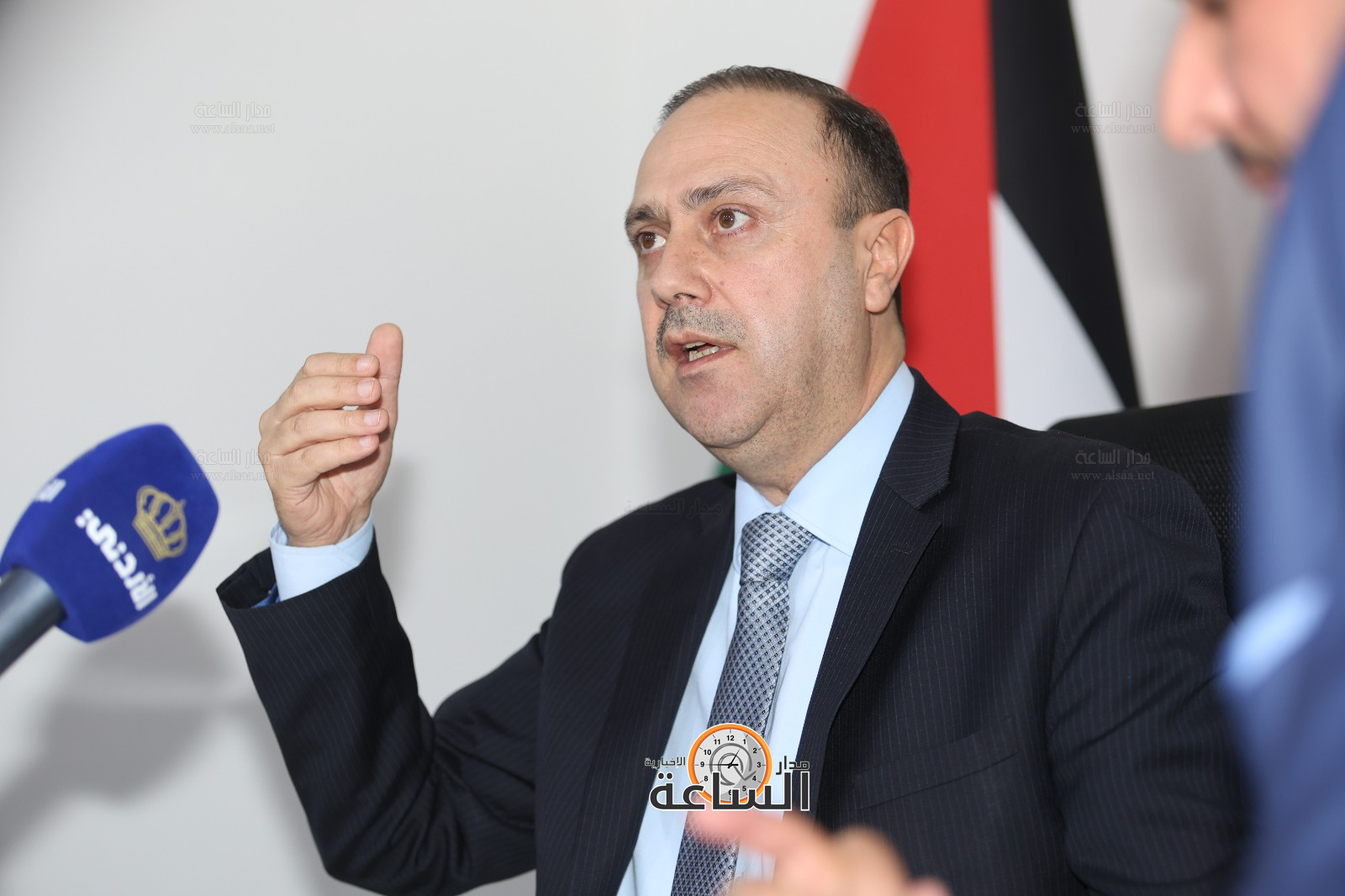 Madar Al-Saa Images 0.9262192680277013