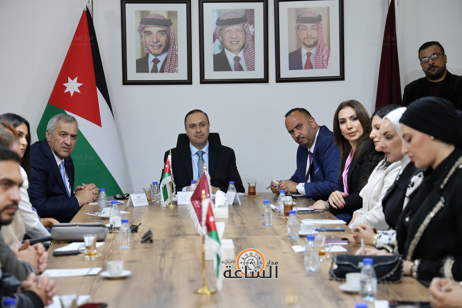 Madar Al-Saa Images 0.2749422788201419