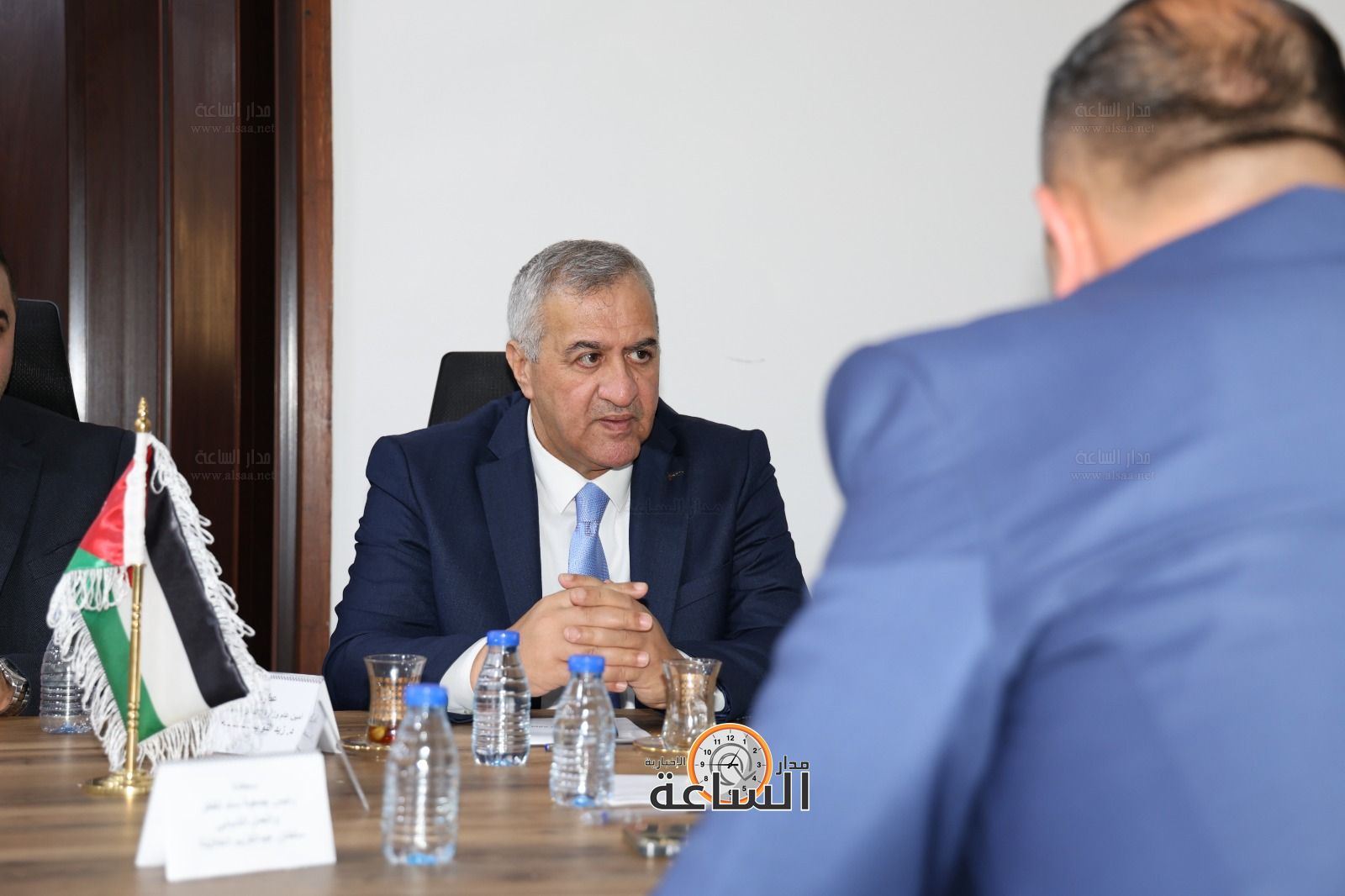 Madar Al-Saa Images 0.43439091162381693