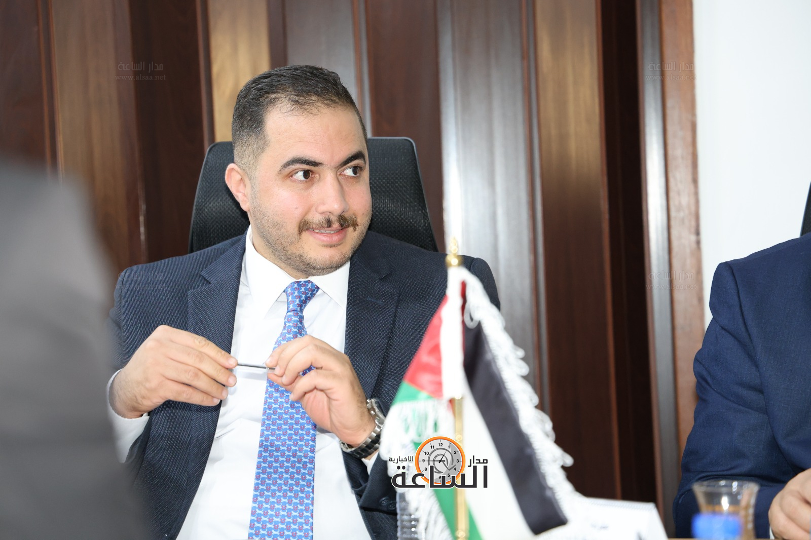 Madar Al-Saa Images 0.40432982365599623