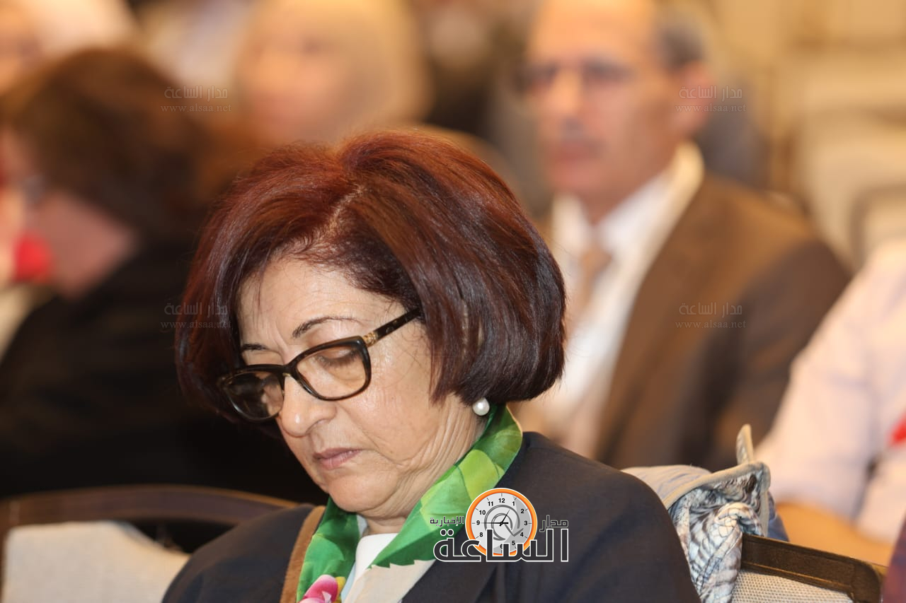 Madar Al-Saa Images 0.24073436703970397