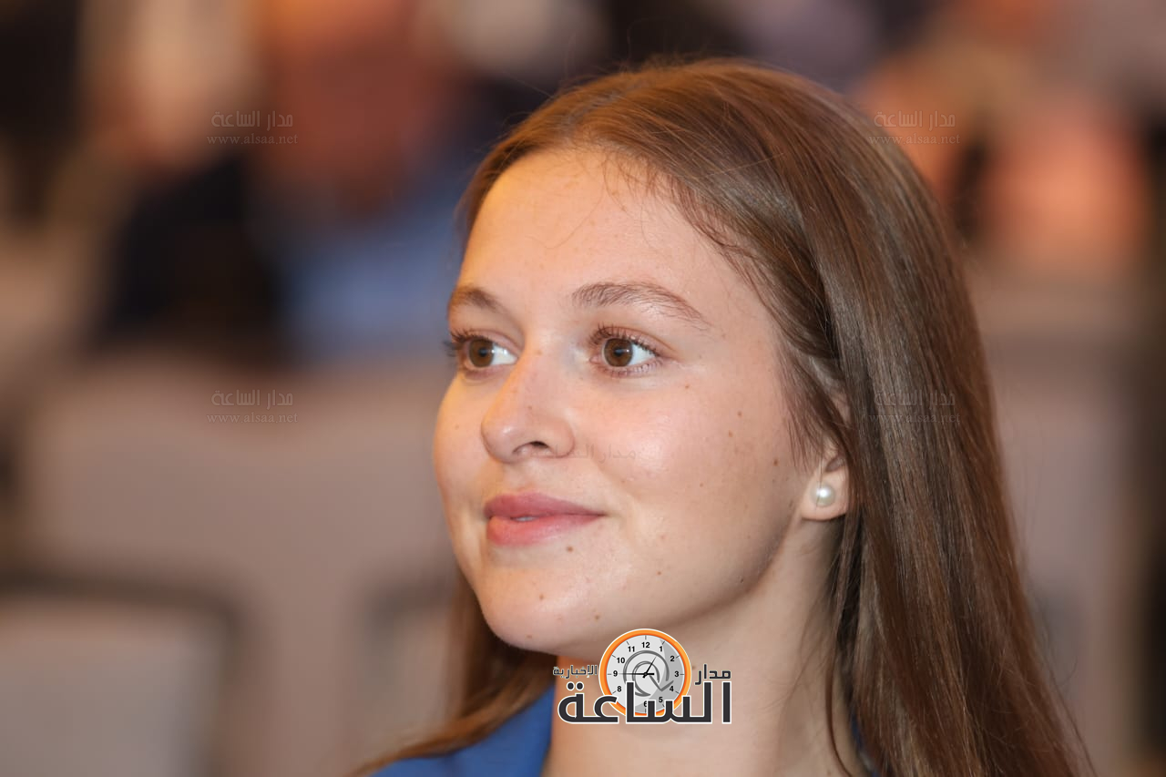 Madar Al-Saa Images 0.4069233921903159