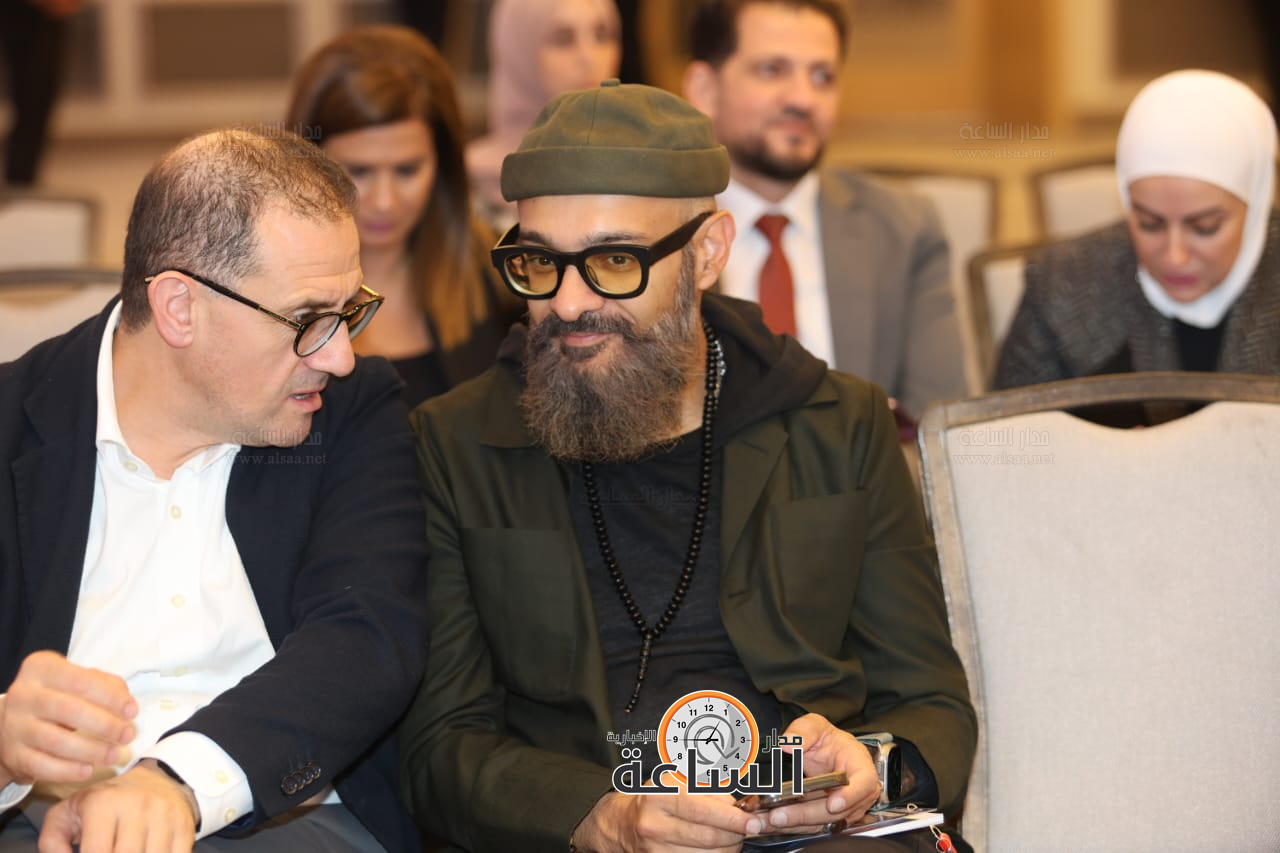 Madar Al-Saa Images 0.7409339536189523