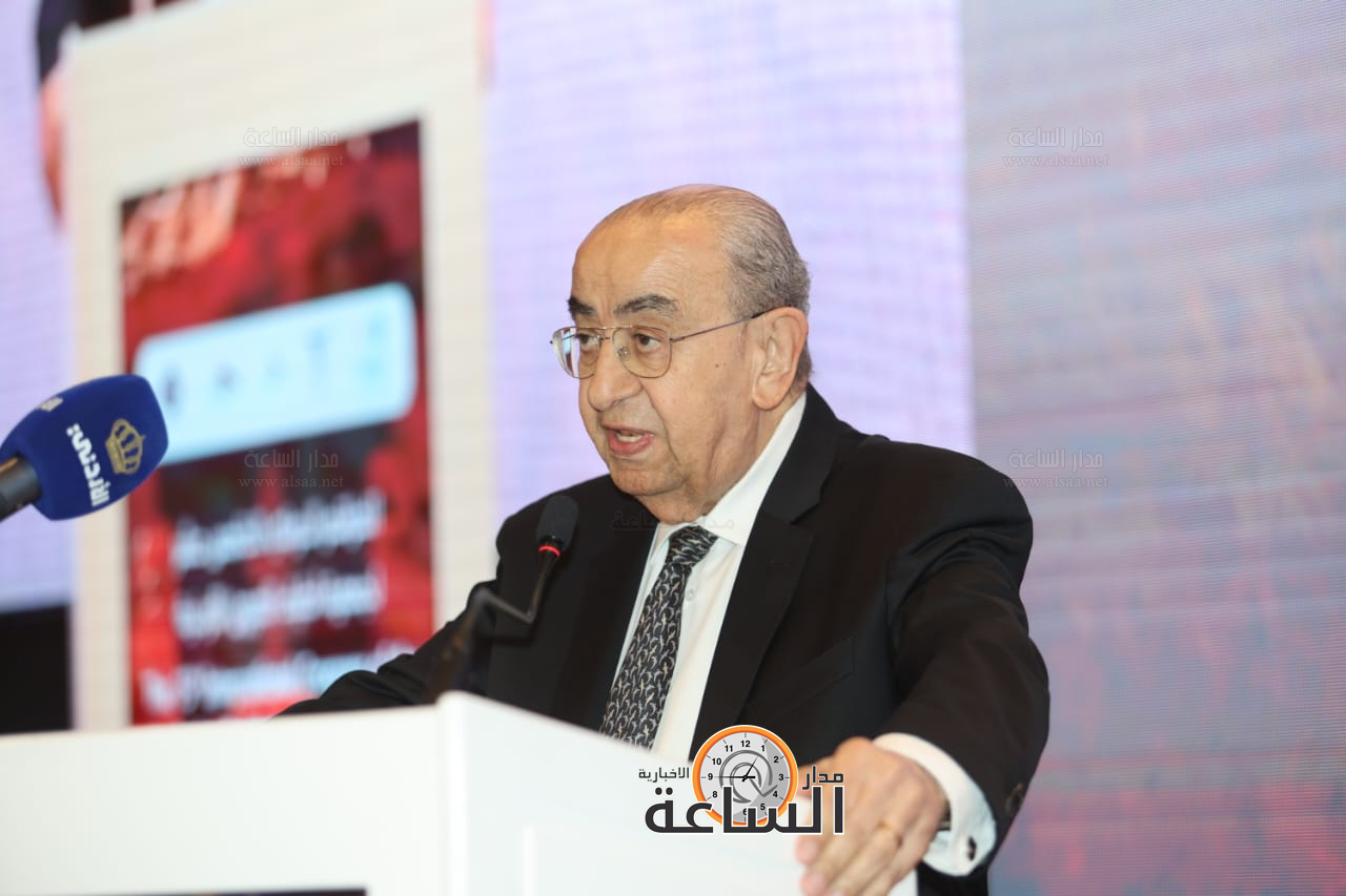 Madar Al-Saa Images 0.684314310729349