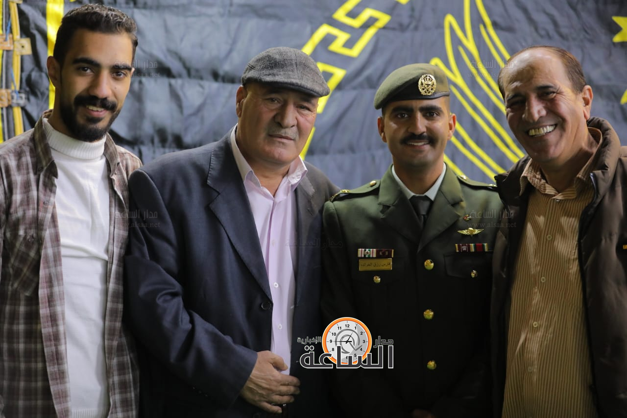 Madar Al-Saa Images 0.4359976889435273