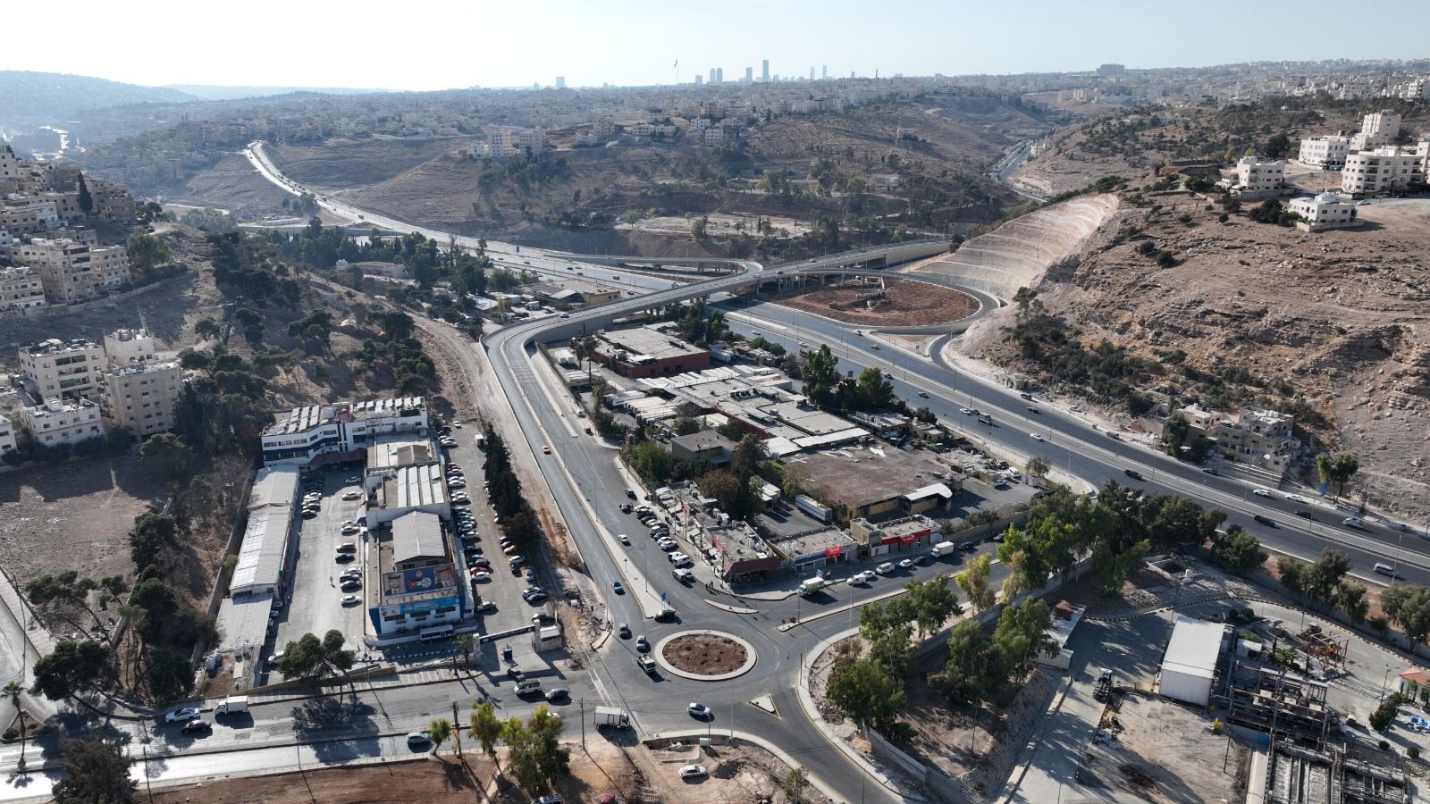 Madar Al-Saa Images 0.33661771467373547