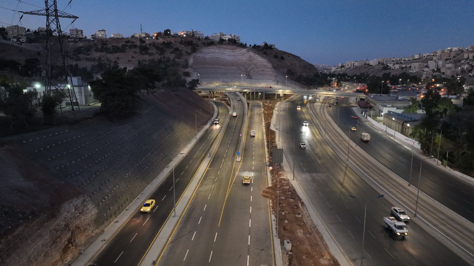 Madar Al-Saa Images 0.38884200519752765