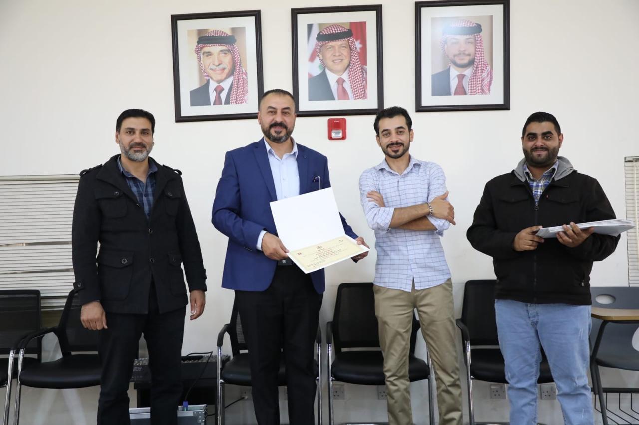 Madar Al-Saa Images 0.3457344286608657