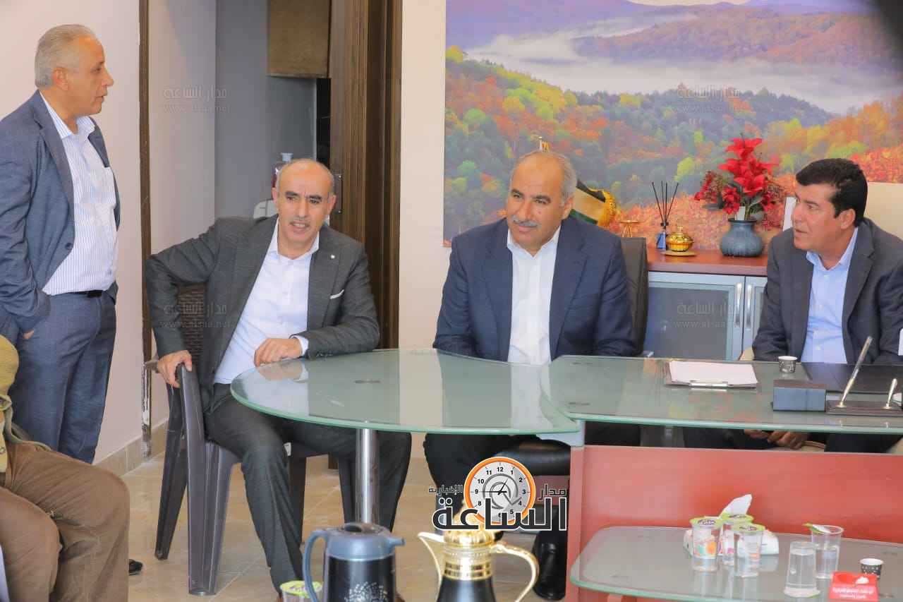 Madar Al-Saa Images 0.46540908716922846