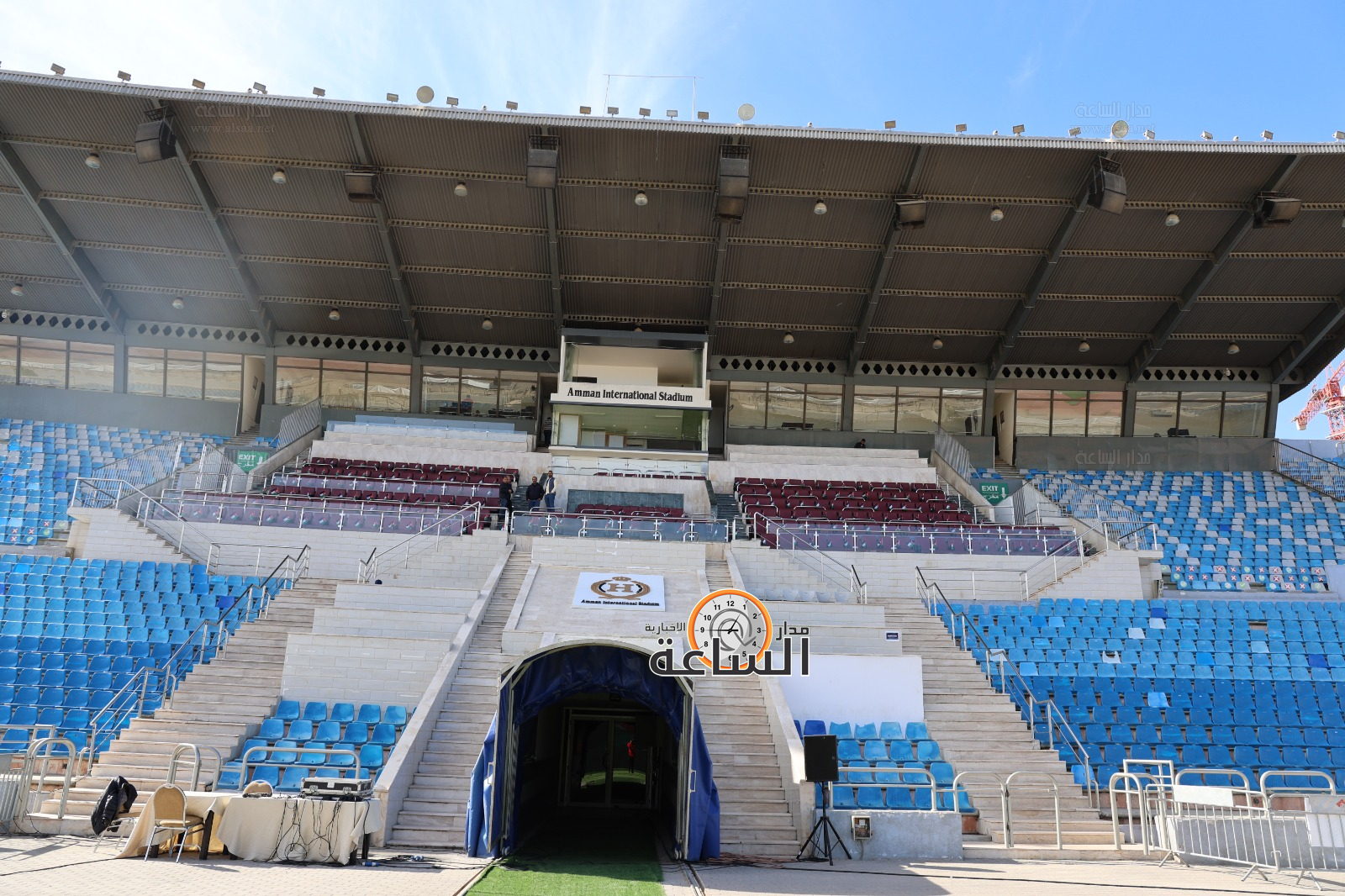 Madar Al-Saa Images 0.713270538324212