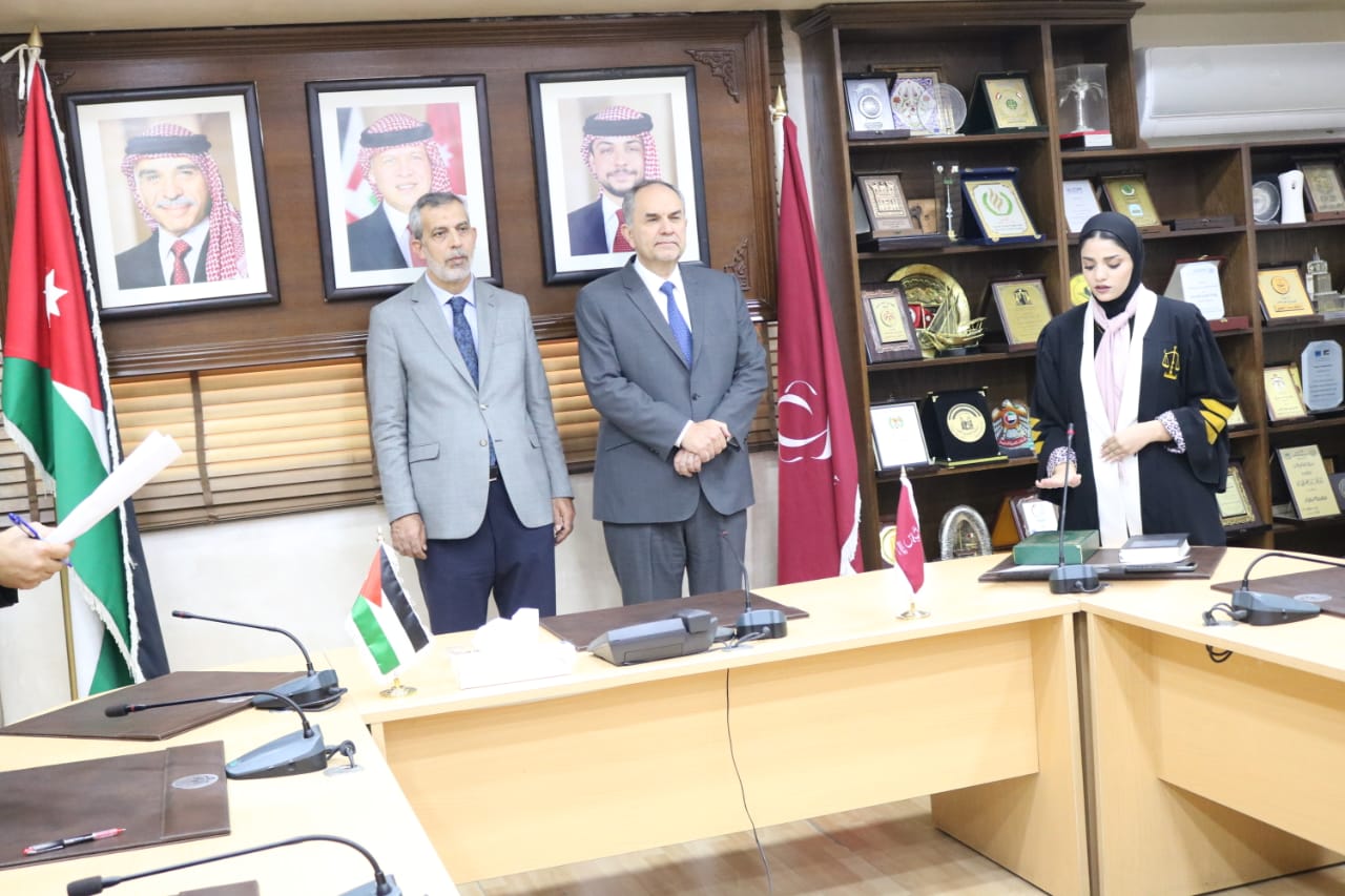 Madar Al-Saa Images 0.37142585415707985