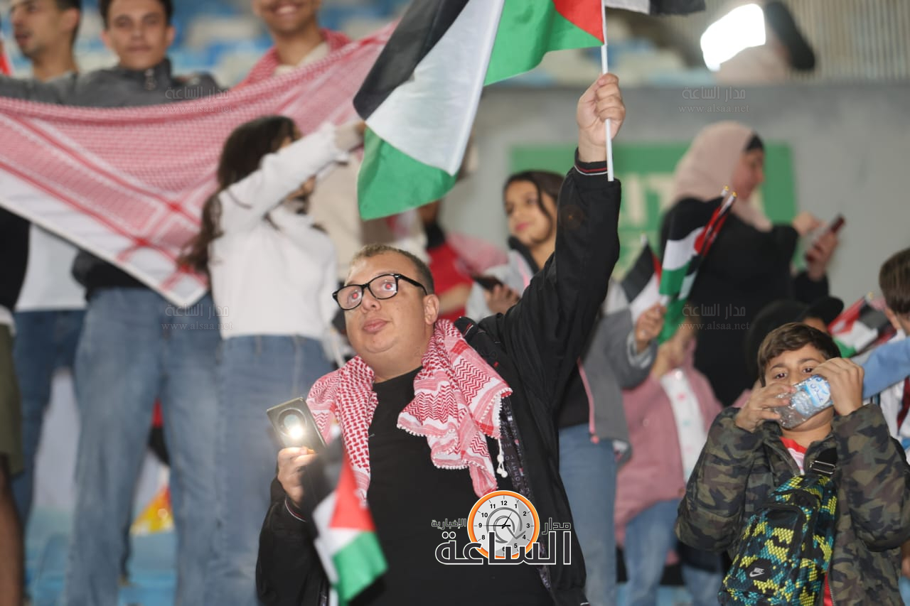 Madar Al-Saa Images 0.14543273976000703