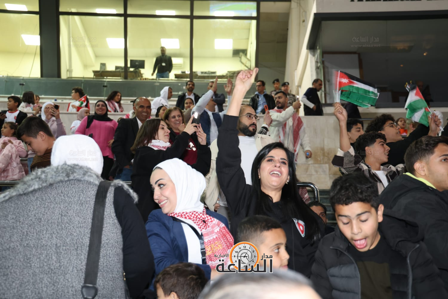 Madar Al-Saa Images 0.7564559369031745