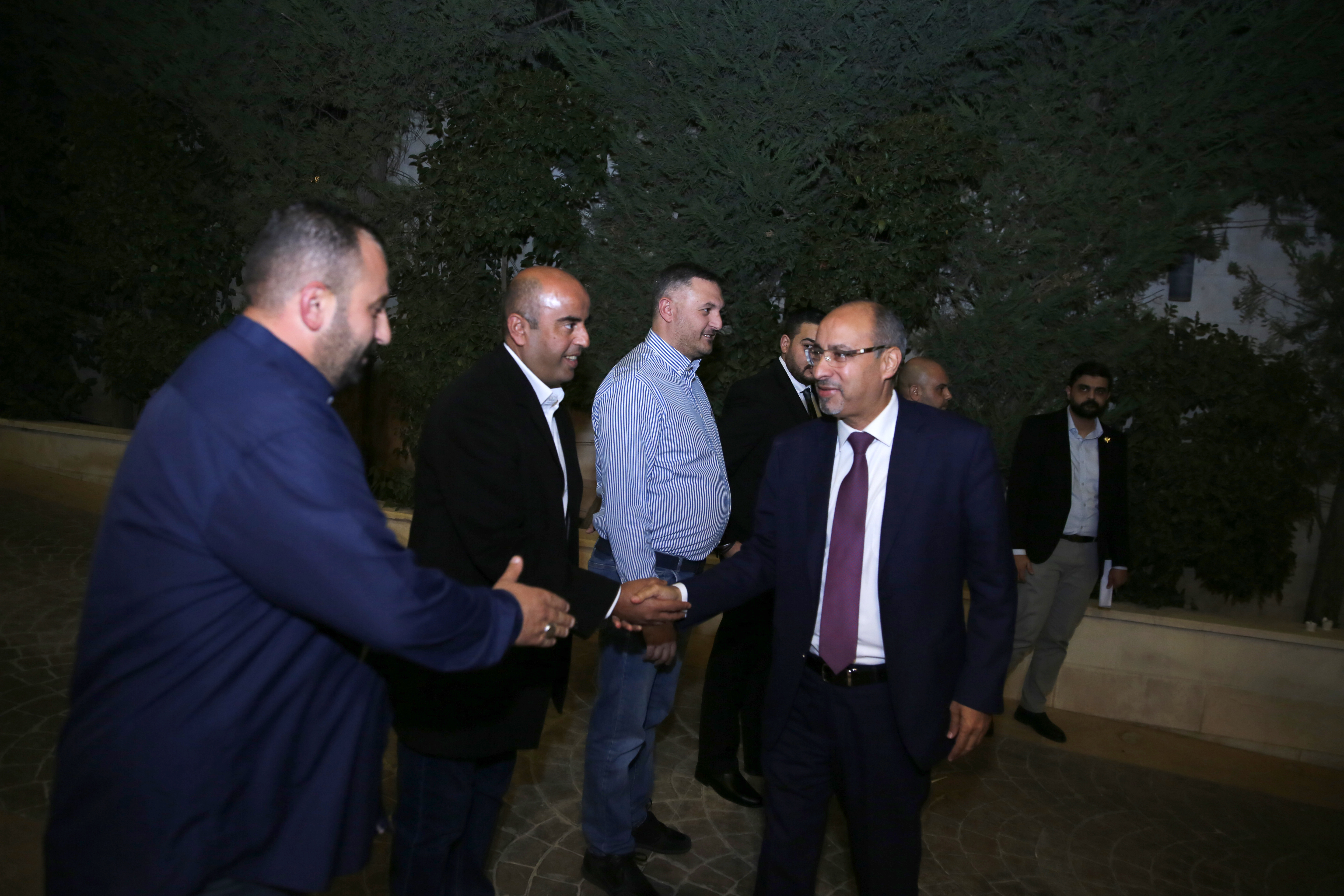 Madar Al-Saa Images 0.8520347138324085